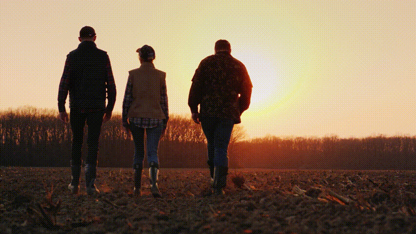 Video-of-farmers-walking-in-field